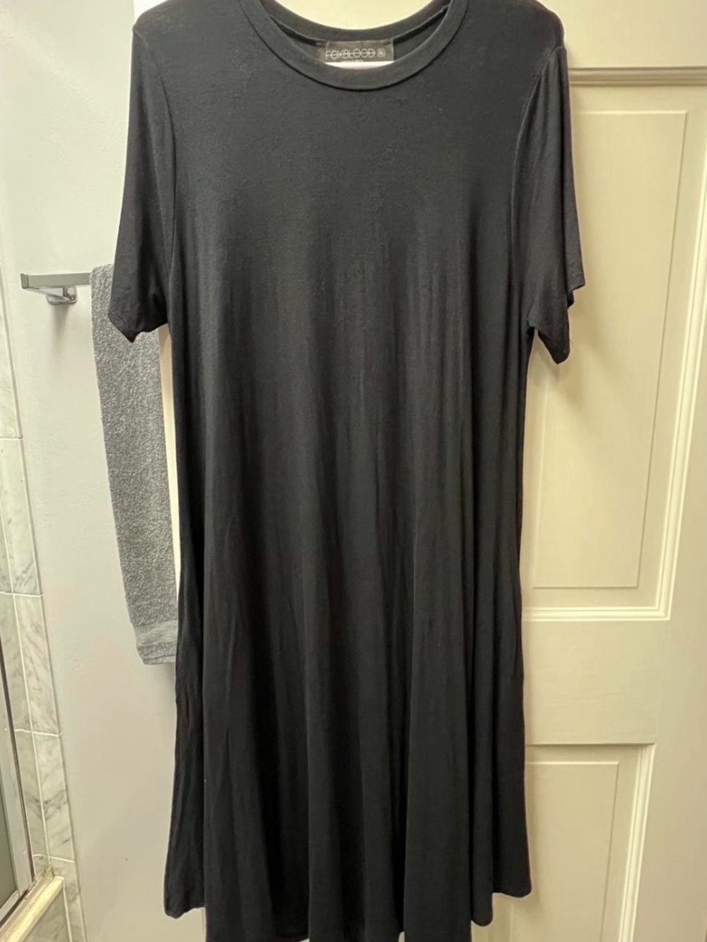 Foxblood dress - Picture 2 of 4